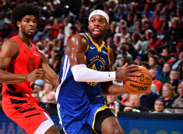 勇士新水花兄弟上线！希尔德首秀22分完美契合库里